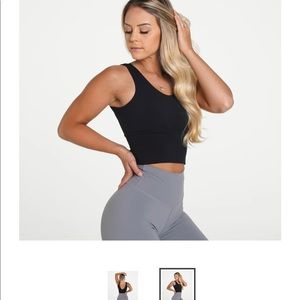 NWT size L essence sports bra . NVGTN